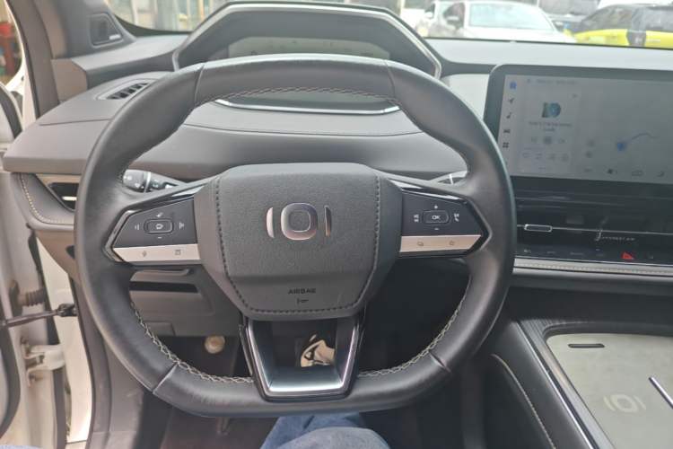 Used CHANGAN NEVO Q05 2025 Truly Delicious Version 125 Deluxe Edition Steering Wheel