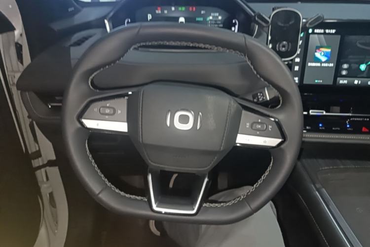 Used CHANGAN NEVO Q05 2025 Truly Delicious Version 125 Deluxe Edition Steering Wheel