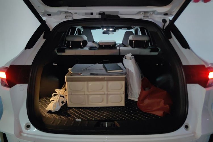 Used CHANGAN NEVO Q05 2025 Truly Delicious Version 125 Deluxe Edition Trunk