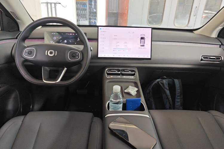Used CHANGAN NEVO Q05 2026 Model 506 Laser Ultra+ Center Console