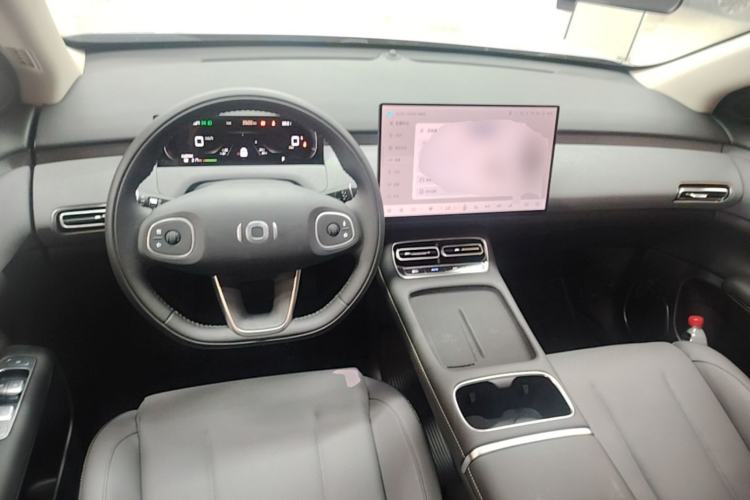 Used CHANGAN NEVO Q05 2026 Model 506 Max Center Console