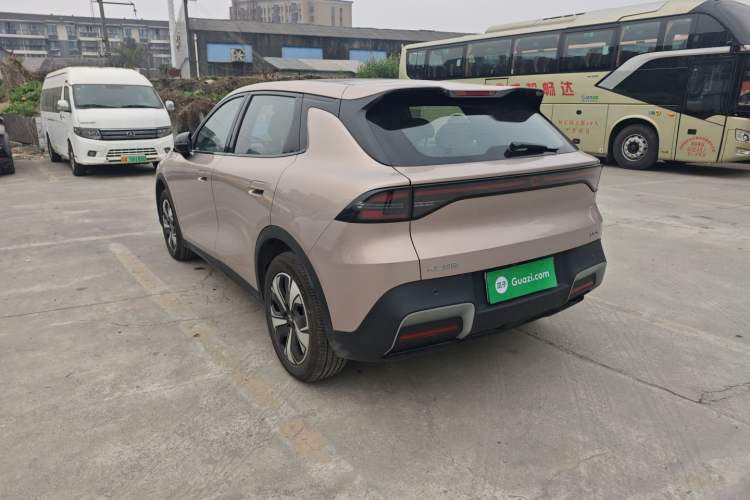 Used CHANGAN NEVO Q05 2026 Model 506 Max Exterior 2
