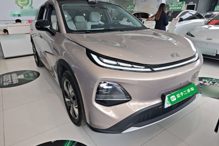 Used CHANGAN NEVO Q05 2026 Model 506 Laser Ultra+ Front Right 45 Deg