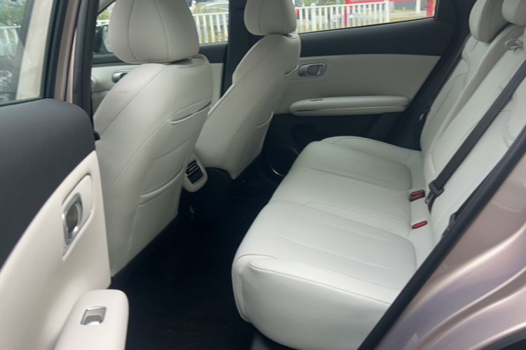 Used CHANGAN NEVO Q05 2026 Model 506 Max Interior 2