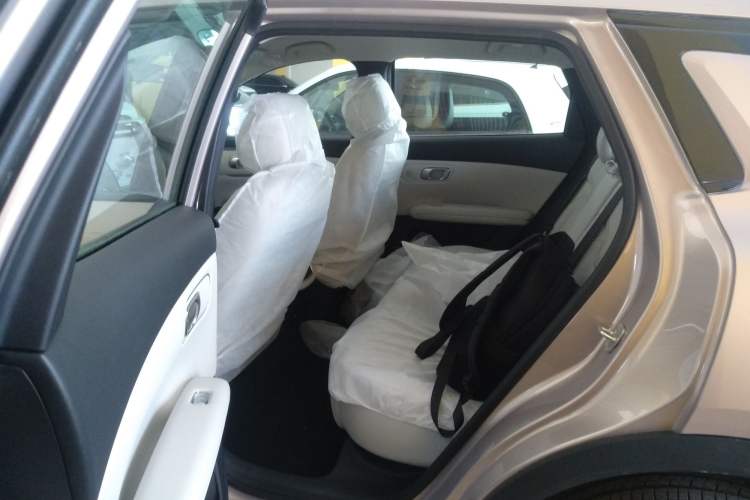Used CHANGAN NEVO Q05 2026 Model 506 Max Interior 4