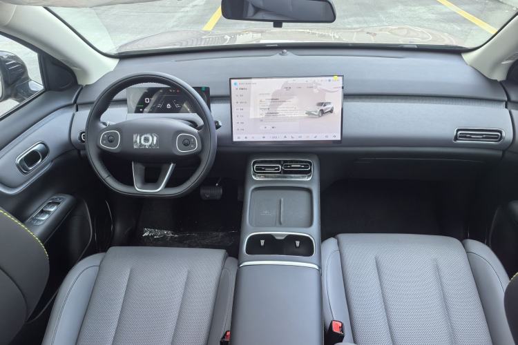 Used CHANGAN NEVO Q05 2026 Model 506 Max Interior 4