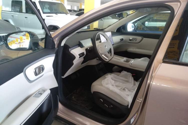 Used CHANGAN NEVO Q05 2026 Model 506 Max Left Front Seat