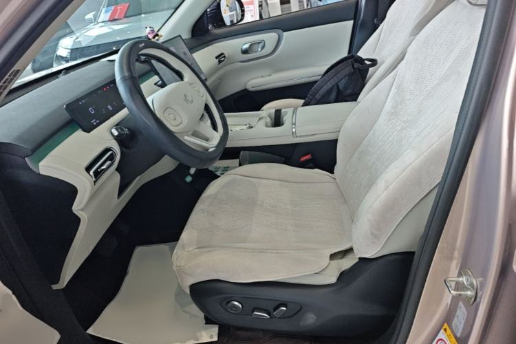 Used CHANGAN NEVO Q05 2026 Model 506 Laser Ultra+ Left Front Seat