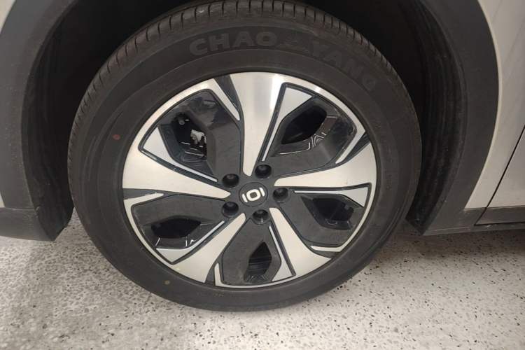 Used CHANGAN NEVO Q05 2026 Model 506 Max Left Front Wheel Hub