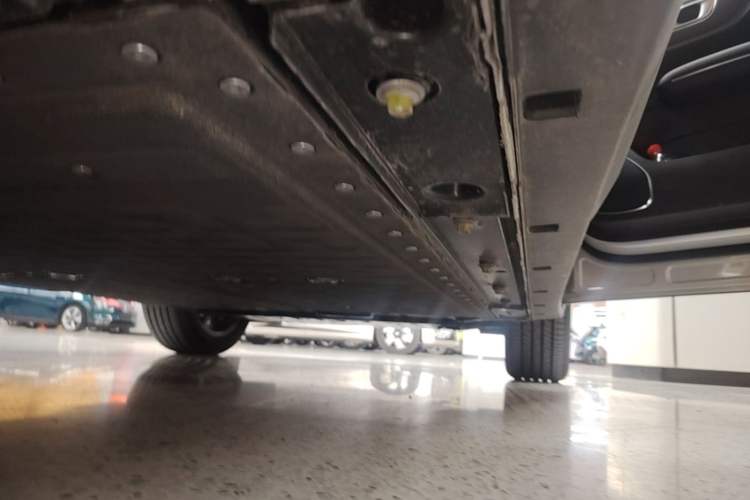 Used CHANGAN NEVO Q05 2026 Model 506 Max Right Side Sill