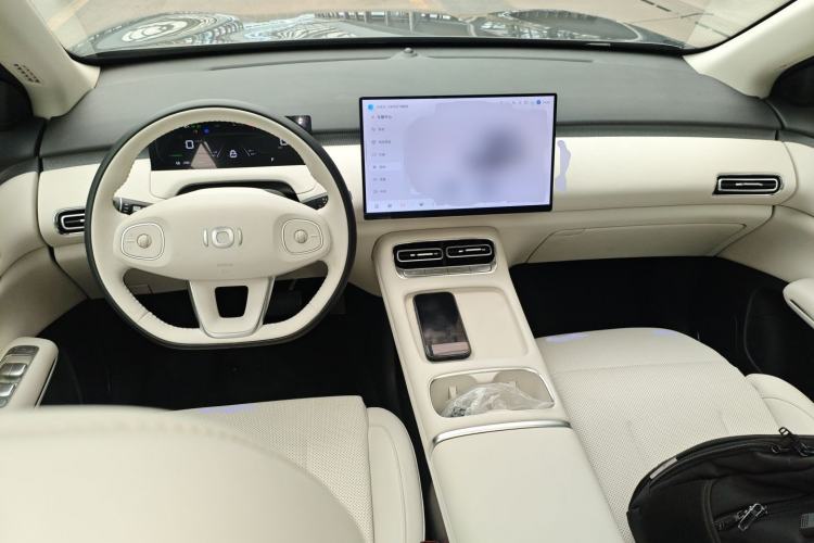 Used CHANGAN NEVO Q05 2026 Model 506 Max Center Console