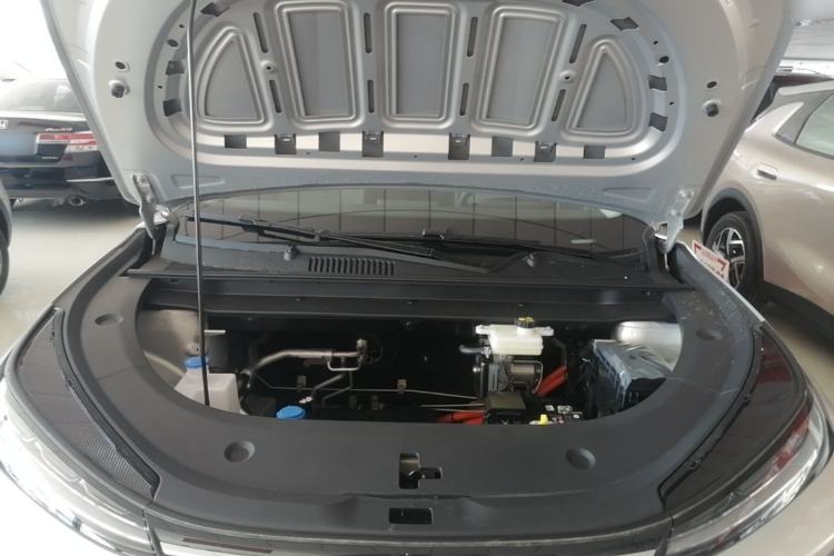 Used CHANGAN NEVO Q05 2026 Model 405Air Engine Bay