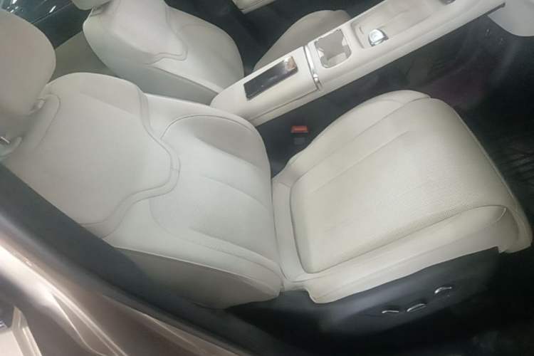 Used CHANGAN NEVO Q05 2026 Model 506Max+ Right Front Seat