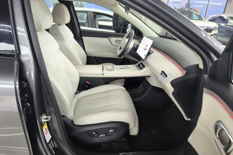 Used CHANGAN NEVO Q05 2026 Model 506 Max Right Front Seat
