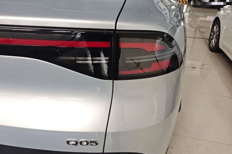 Used CHANGAN NEVO Q05 2026 Model 405Max Right Rear Taillight