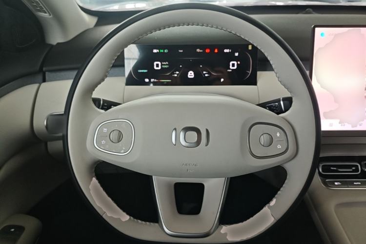 Used CHANGAN NEVO Q05 2026 Model 405Max Steering Wheel