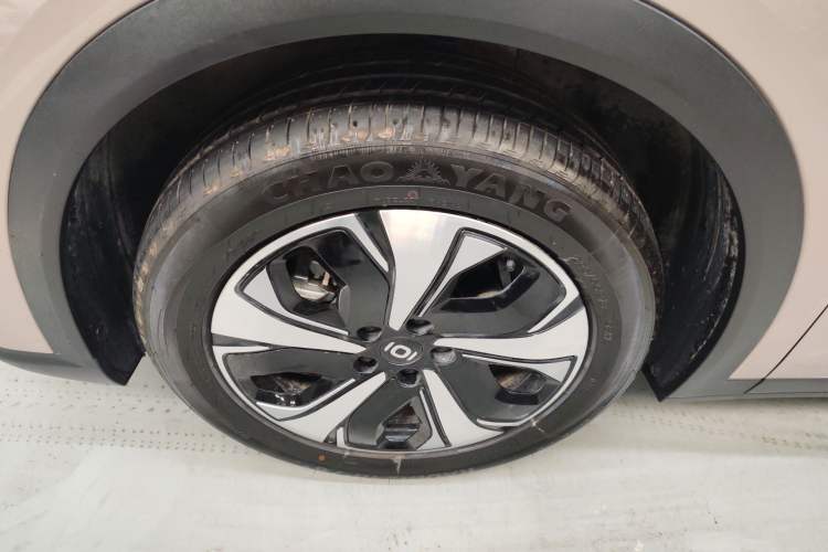 Used CHANGAN NEVO Q05 2026 Model 506 Max Exterior 4