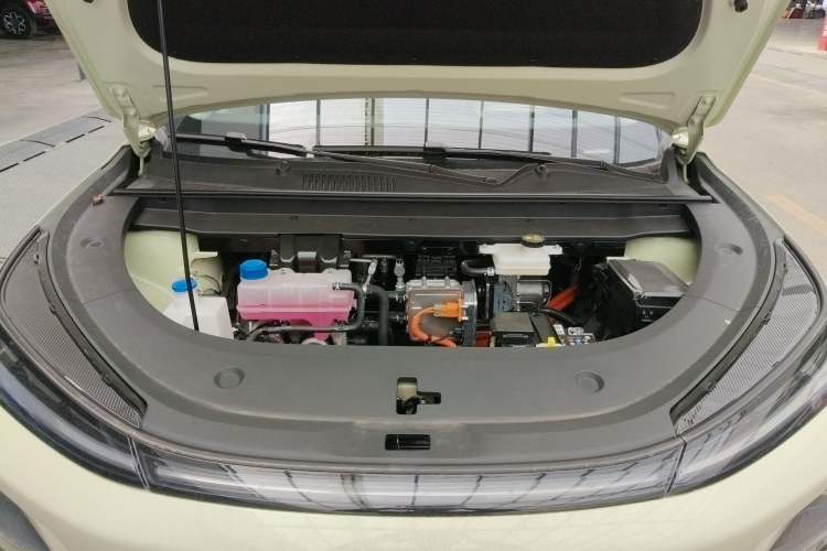 Used CHANGAN NEVO Q05 2026 Model 506 Laser Ultra+ Engine Bay
