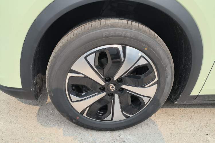 Used CHANGAN NEVO Q05 2026 Model 506 Max Exterior 4