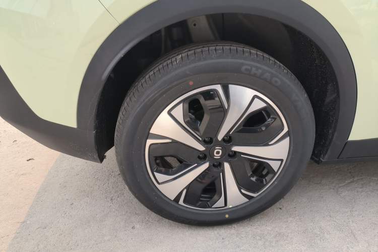 Used CHANGAN NEVO Q05 2026 Model 506 Max Exterior 5