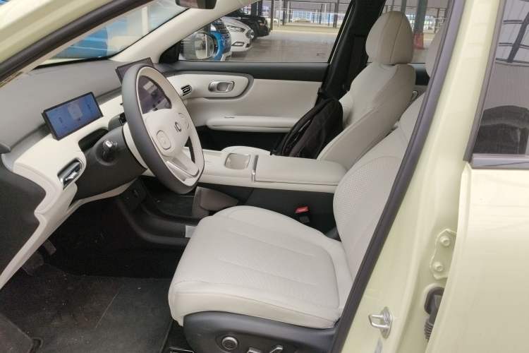 Used CHANGAN NEVO Q05 2026 Model 506 Laser Ultra+ Left Front Seat