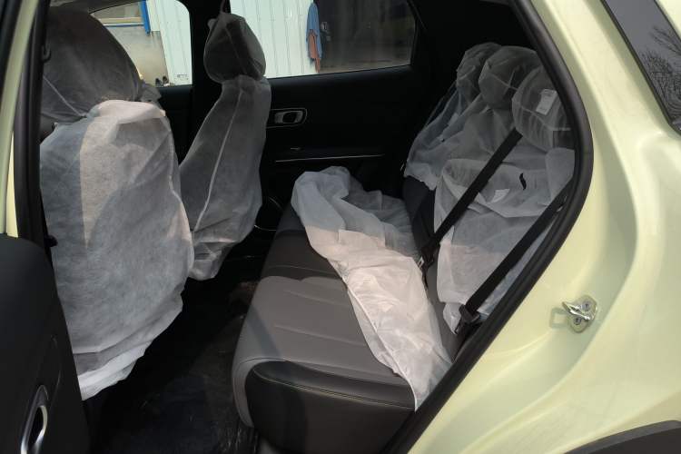 Used CHANGAN NEVO Q05 2026 Model 506 Max Left Rear Seat