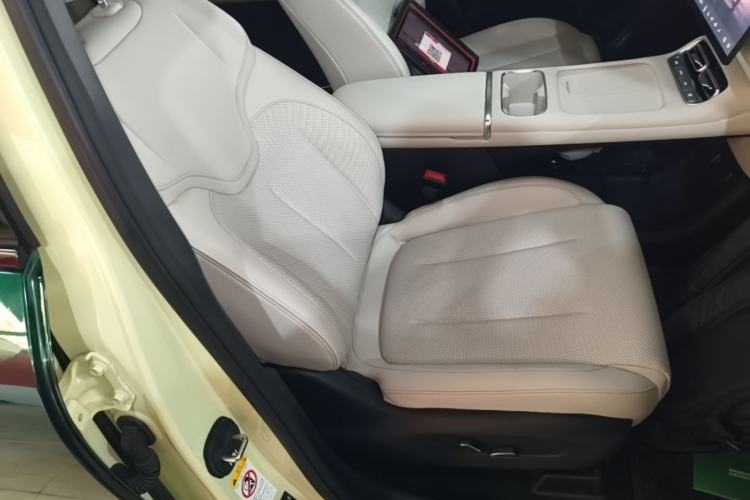 Used CHANGAN NEVO Q05 2026 Model 405Max Right Front Seat
