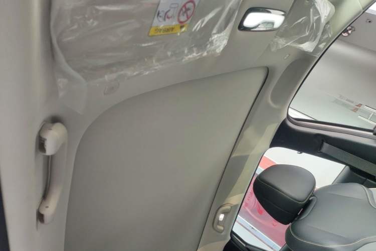 Used CHANGAN NEVO Q05 2026 Model 506 Max Headliner