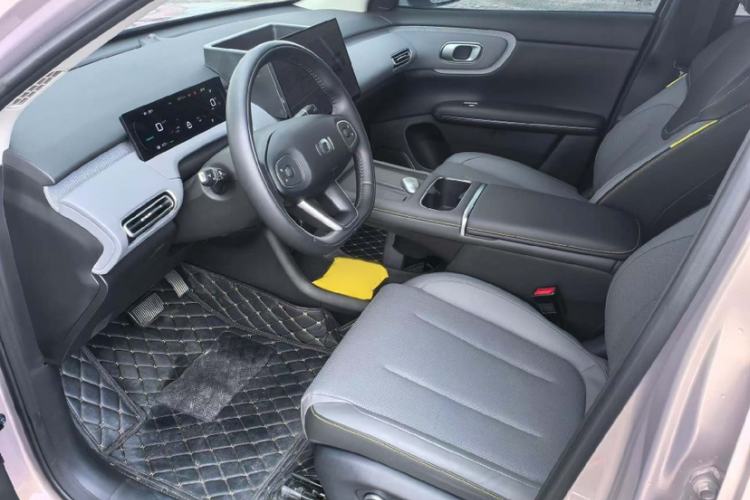 Used CHANGAN NEVO Q05 2026 Model 506 Max Interior 2