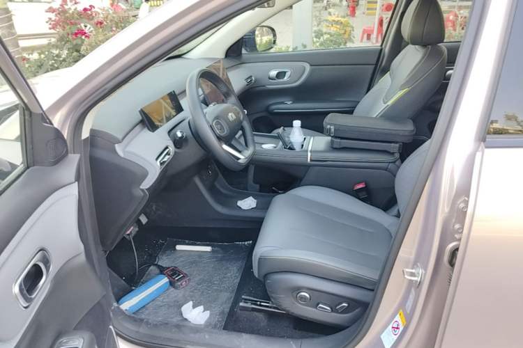 Used CHANGAN NEVO Q05 2026 Model 506 Max Left Front Seat