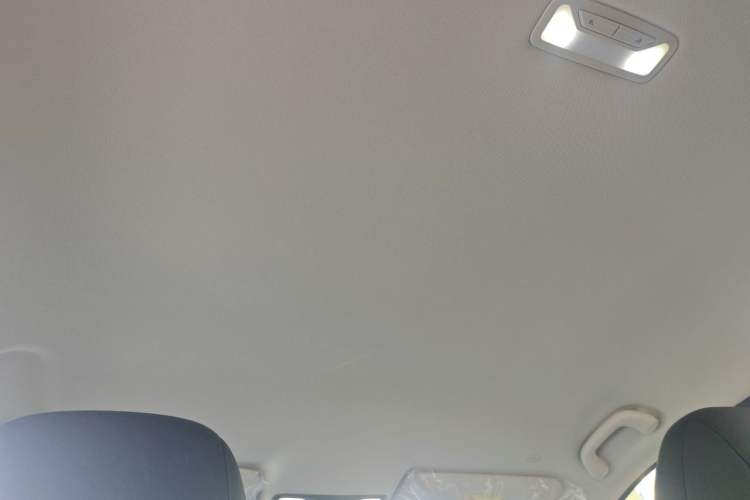 Used CHANGAN NEVO Q05 2026 Model 405Max Headliner
