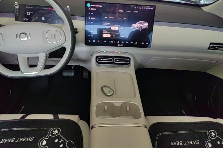 Used CHANGAN NEVO Q05 2026 Model 506 Max Audio And AC Panel
