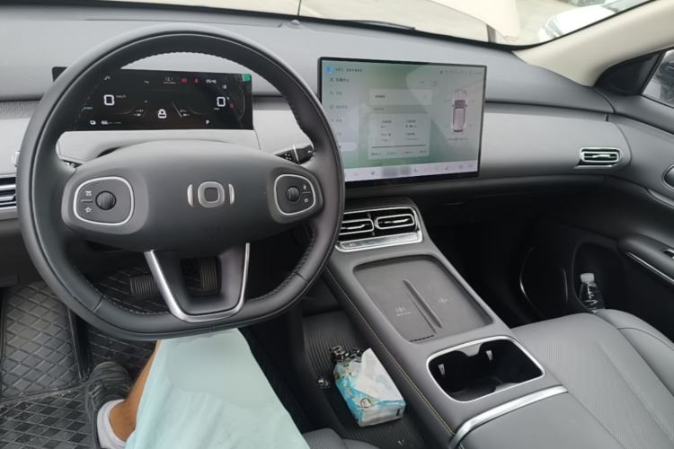 Used CHANGAN NEVO Q05 2026 Model 506 Max Center Console