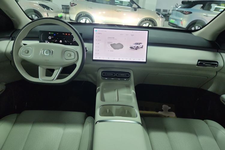 Used CHANGAN NEVO Q05 2026 Model 506 Max Center Console