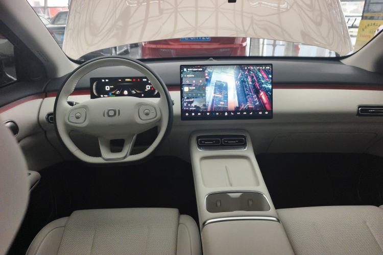 Used CHANGAN NEVO Q05 2026 Model 506 Max Center Console