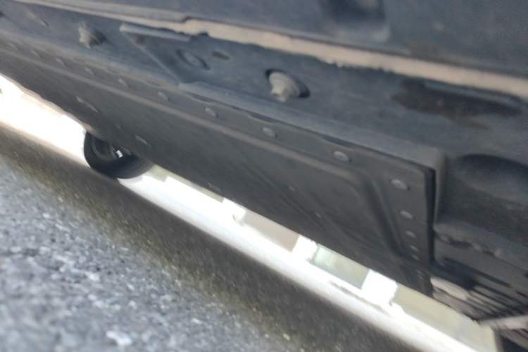 Used CHANGAN NEVO Q05 2026 Model 506 Max Chassis Front Right