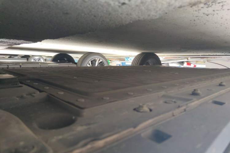 Used CHANGAN NEVO Q05 2026 Model 506Max+ Chassis Front Right