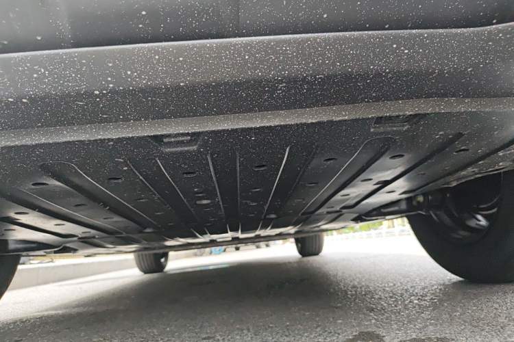 Used CHANGAN NEVO Q05 2026 Model 405Air Chassis Rear