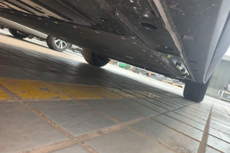 Used CHANGAN NEVO Q05 2026 Model 405Air Chassis Rear Right