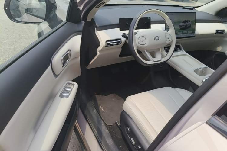 Used CHANGAN NEVO Q05 2026 Model 506 Max Driver Seat