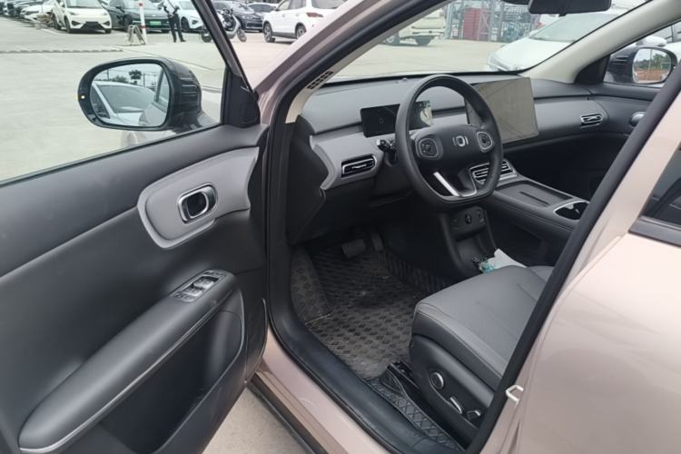Used CHANGAN NEVO Q05 2026 Model 506 Max Driver Seat