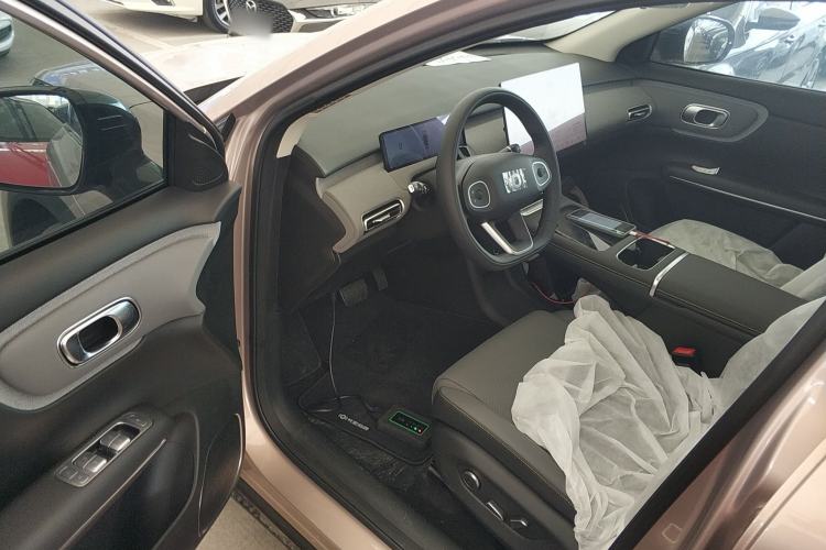 Used CHANGAN NEVO Q05 2026 Model 506 Laser Ultra+ Driver Seat