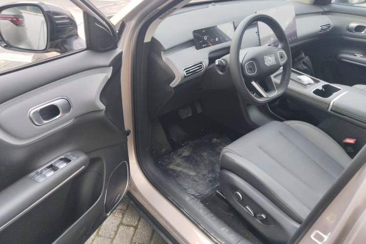 Used CHANGAN NEVO Q05 2026 Model 506 Max Driver Seat