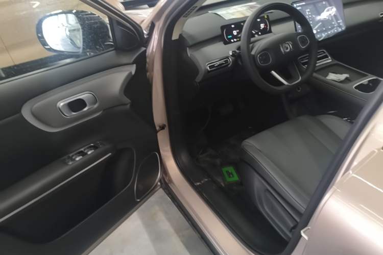 Used CHANGAN NEVO Q05 2026 Model 405Air Driver Seat