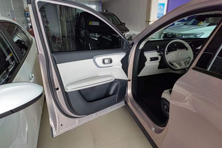 Used CHANGAN NEVO Q05 2026 Model 506 Max Driver Seat
