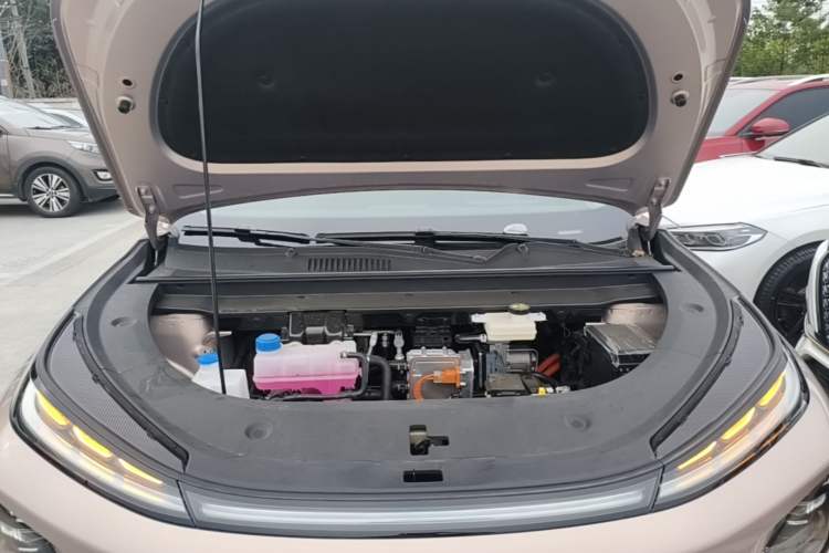 Used CHANGAN NEVO Q05 2026 Model 506 Max Engine Bay
