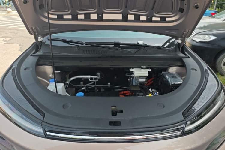 Used CHANGAN NEVO Q05 2026 Model 405Max Engine Bay