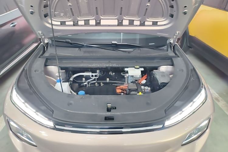 Used CHANGAN NEVO Q05 2026 Model 405Max Engine Bay
