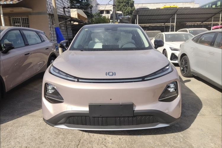 Used CHANGAN NEVO Q05 2026 Model 506 Max Exterior 1