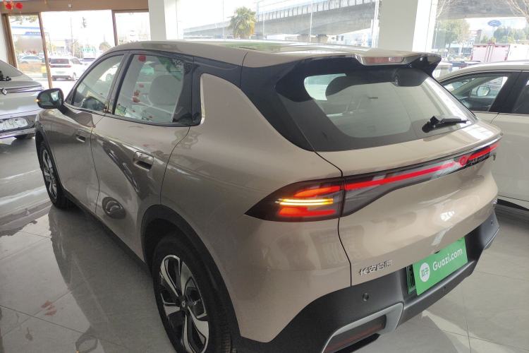 Used CHANGAN NEVO Q05 2026 Model 506 Max Exterior 2